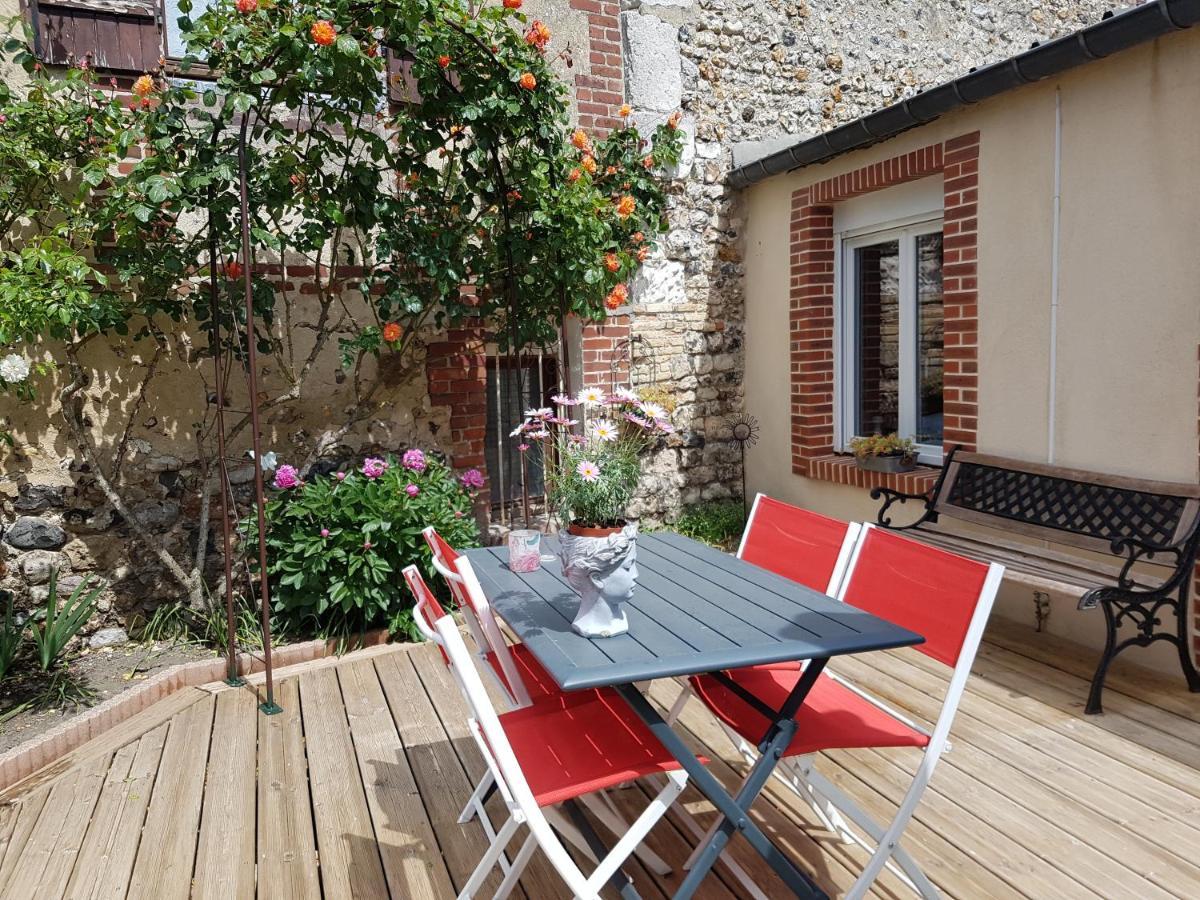 La Tourterelle Apartment La Riviere-Saint-Sauveur ภายนอก รูปภาพ