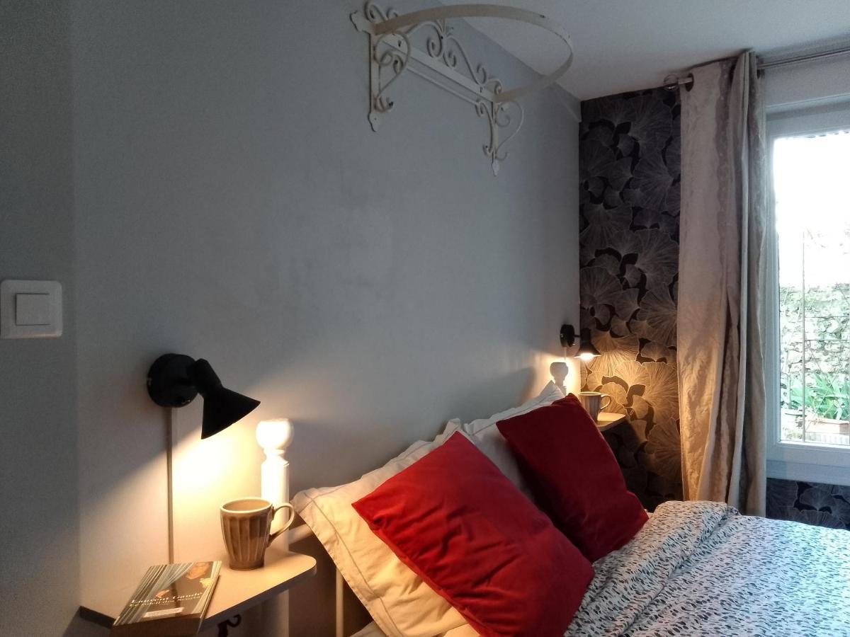 La Tourterelle Apartment La Riviere-Saint-Sauveur ภายนอก รูปภาพ