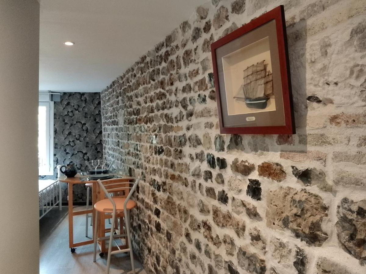 La Tourterelle Apartment La Riviere-Saint-Sauveur ภายนอก รูปภาพ